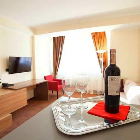 Готель Twin 4*